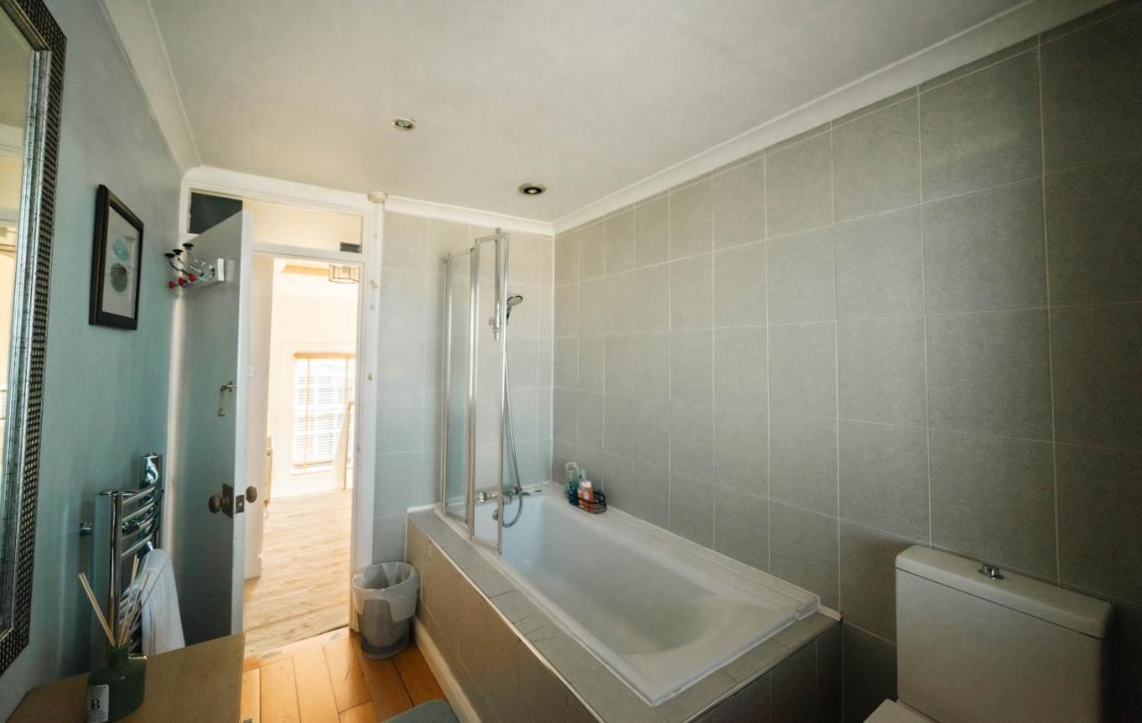 Stylish 2 Bedroom Flat In Camden Town لندن المظهر الخارجي الصورة